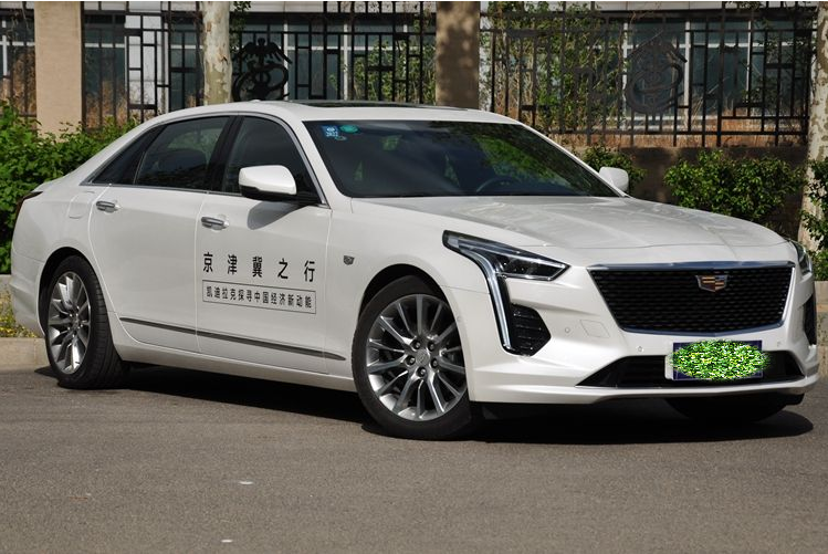 凱迪拉克CT6