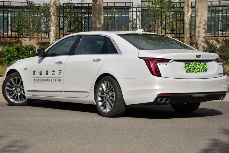 凱迪拉克CT6