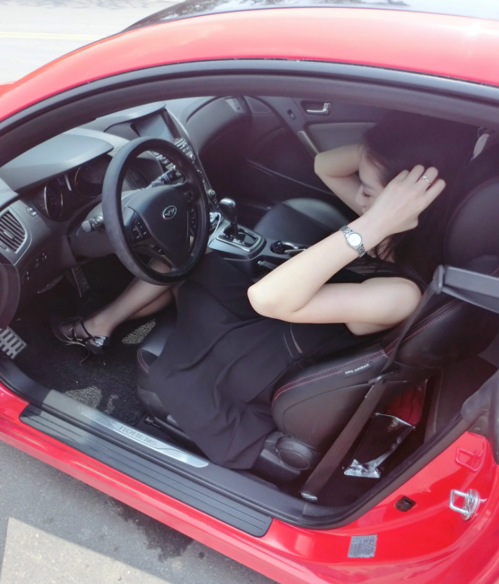 媳婦當車模