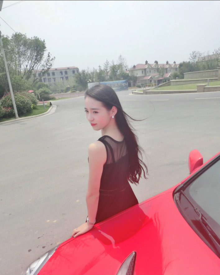 媳婦當車模
