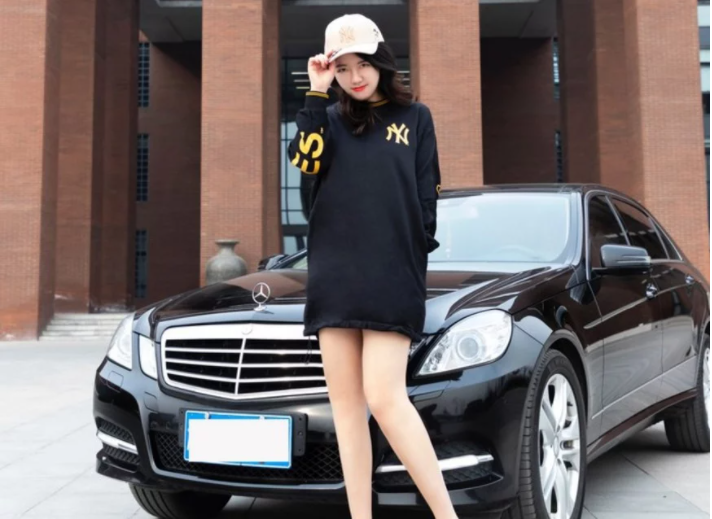 奔馳E300L
