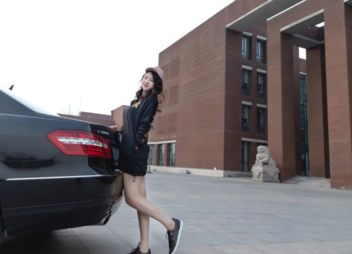 奔馳E300L