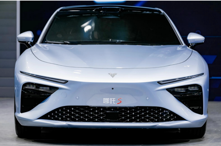  哪吒汽車(chē)